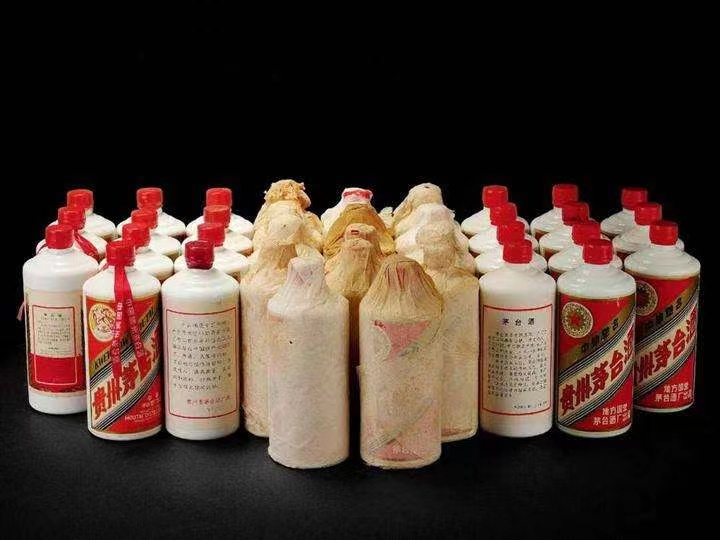 都江堰日照岚山回收酒价格哪里回收(附近上门回收茅台酒）?